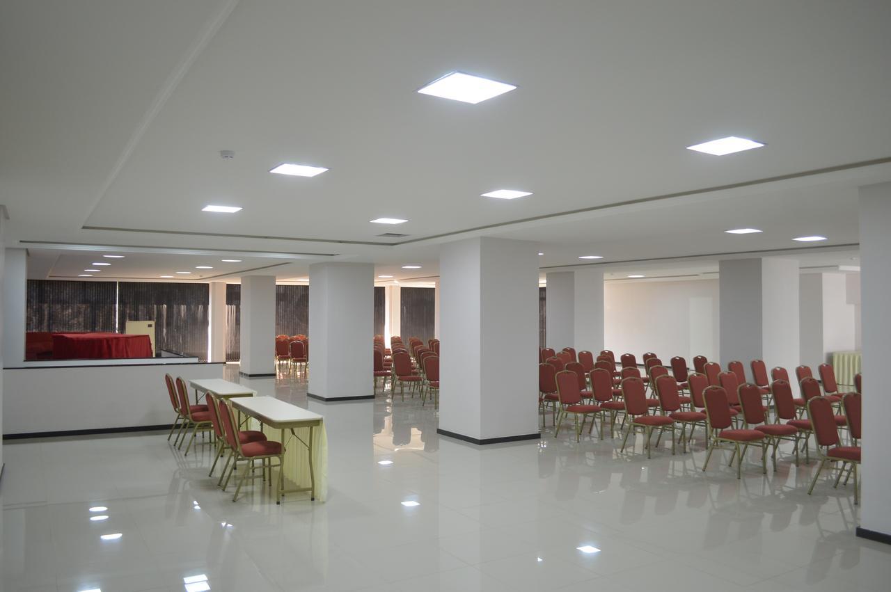 בלומנאו Hotel Mansiones מראה חיצוני תמונה