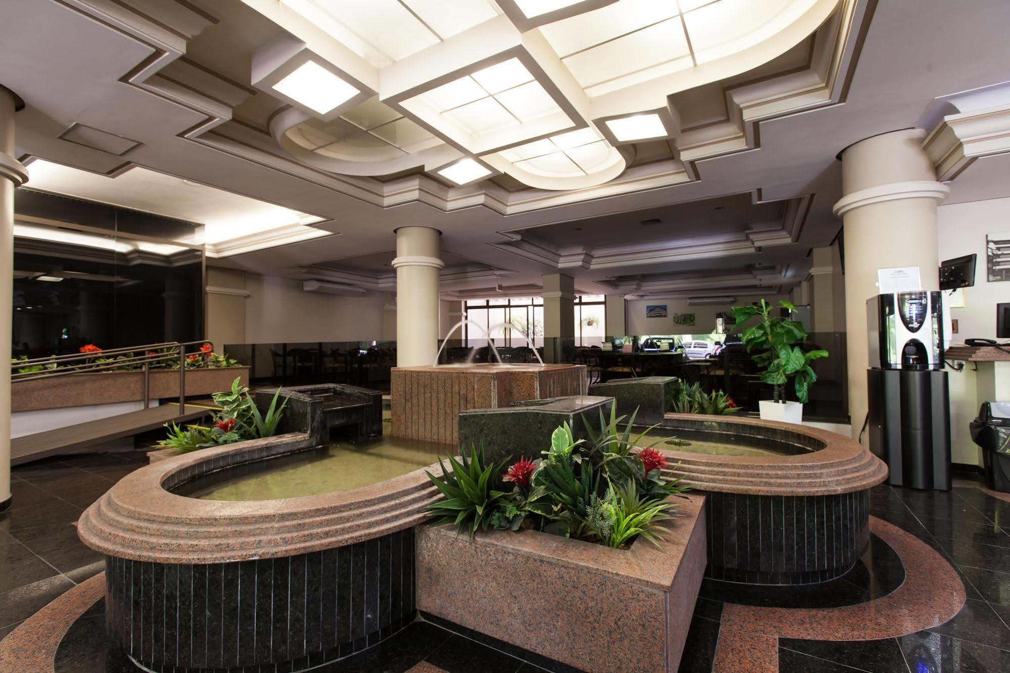 בלומנאו Hotel Mansiones מראה חיצוני תמונה